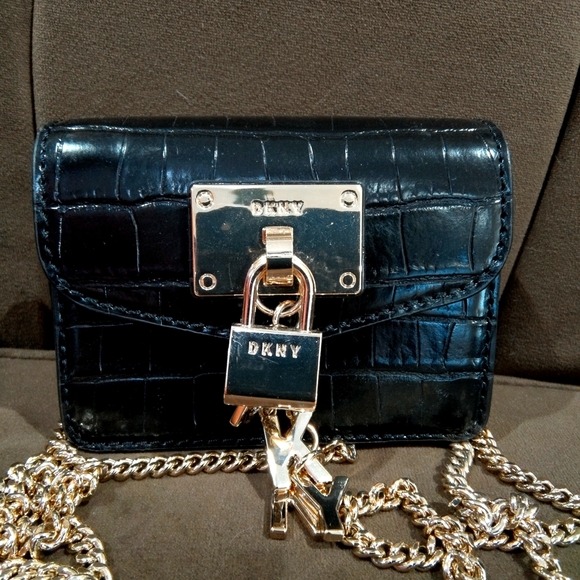 Dkny Bags Dkny Tiny Crossbody With Shoulder Chain Strap Poshmark